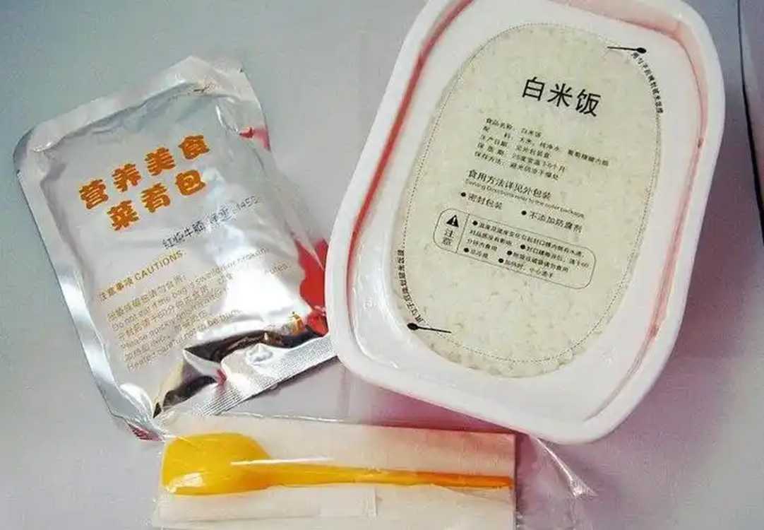日产10万份！吕工机械自动米饭包装机：灌装封口杀菌三合一，产能翻倍