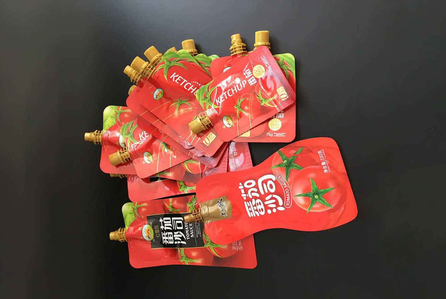 吕工机械：赋能智造，定义未来——全自动吸嘴袋/自立袋/斜嘴袋灌装整线解决方案